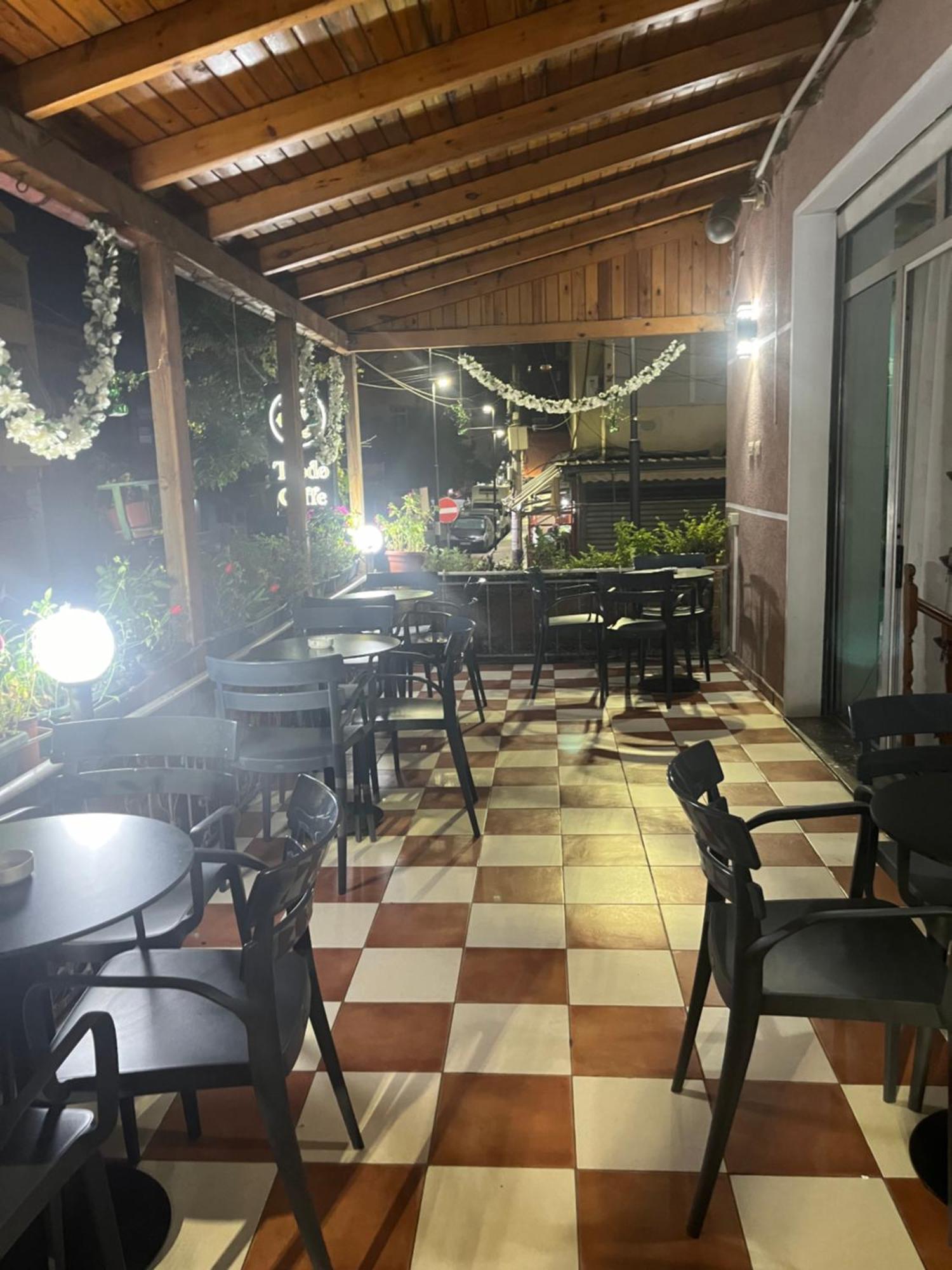 Hotel Luli City Center Durrës Buitenkant foto